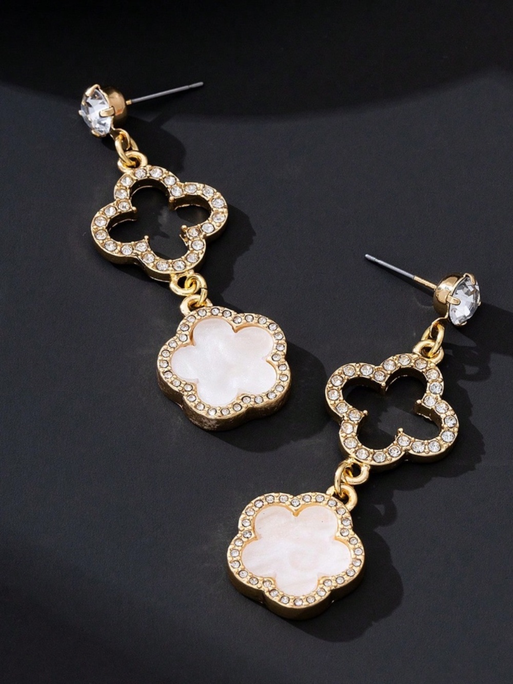 Luxe gold Tone Flower Rhinestone Drop Delicate Earrings - Picture 4 of 5